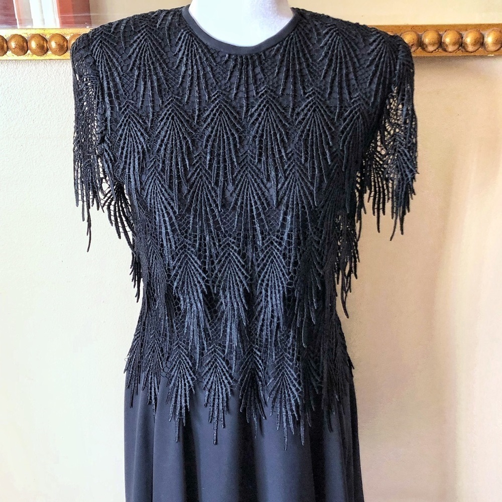 Vintage Tiered Embroidered Feather Leaf
A-line Fit&Flare Whimsical Goth Dress - Picture 3 of 13